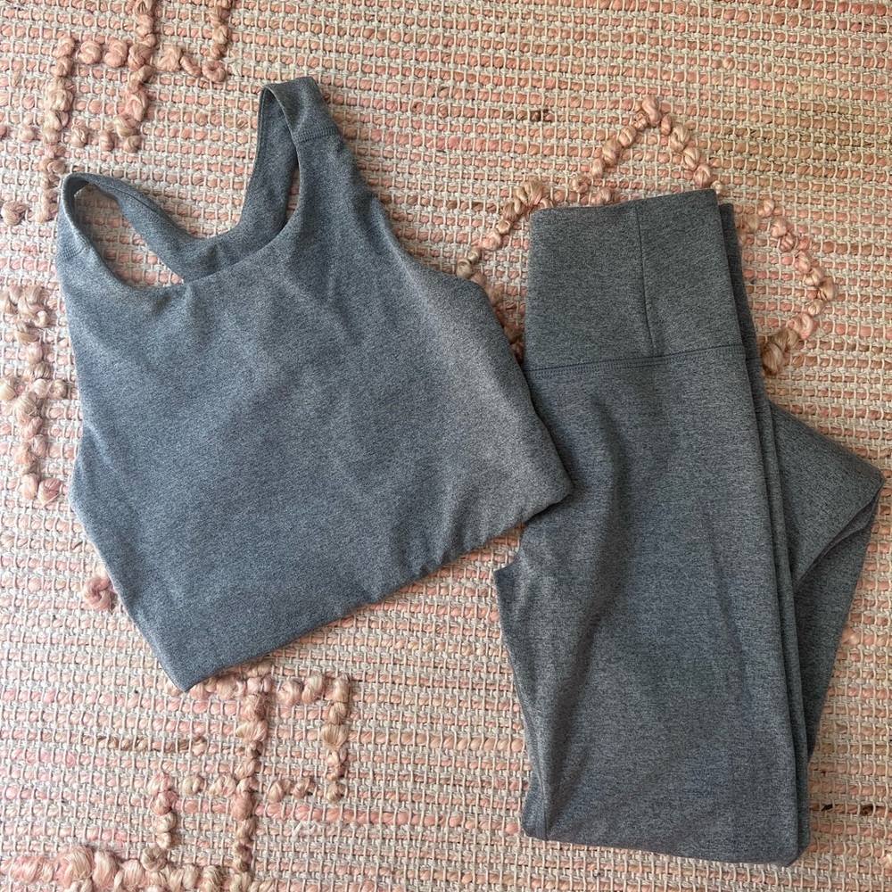 Girlfriend Collective set - XS - Heather Gravel